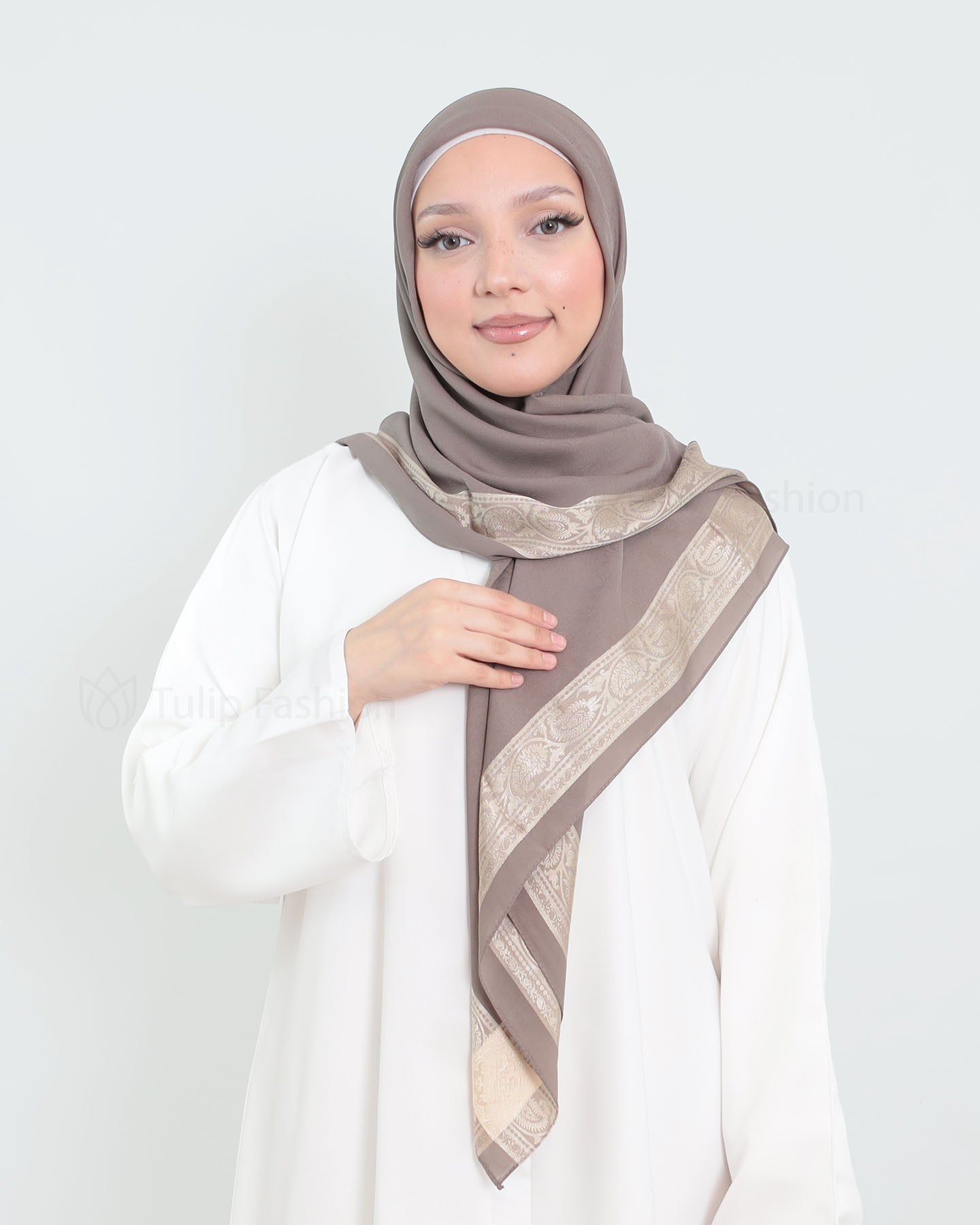 Hijab - Square Chiffon 120 cm - Taupe
