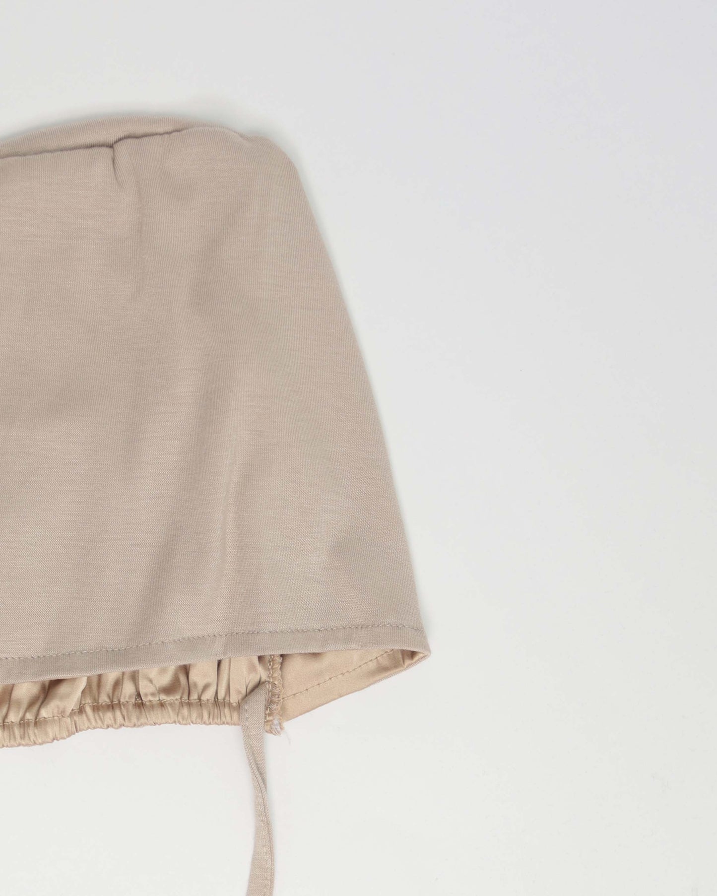 Underscarf - Satin-lining high elastic tie-back - Beige