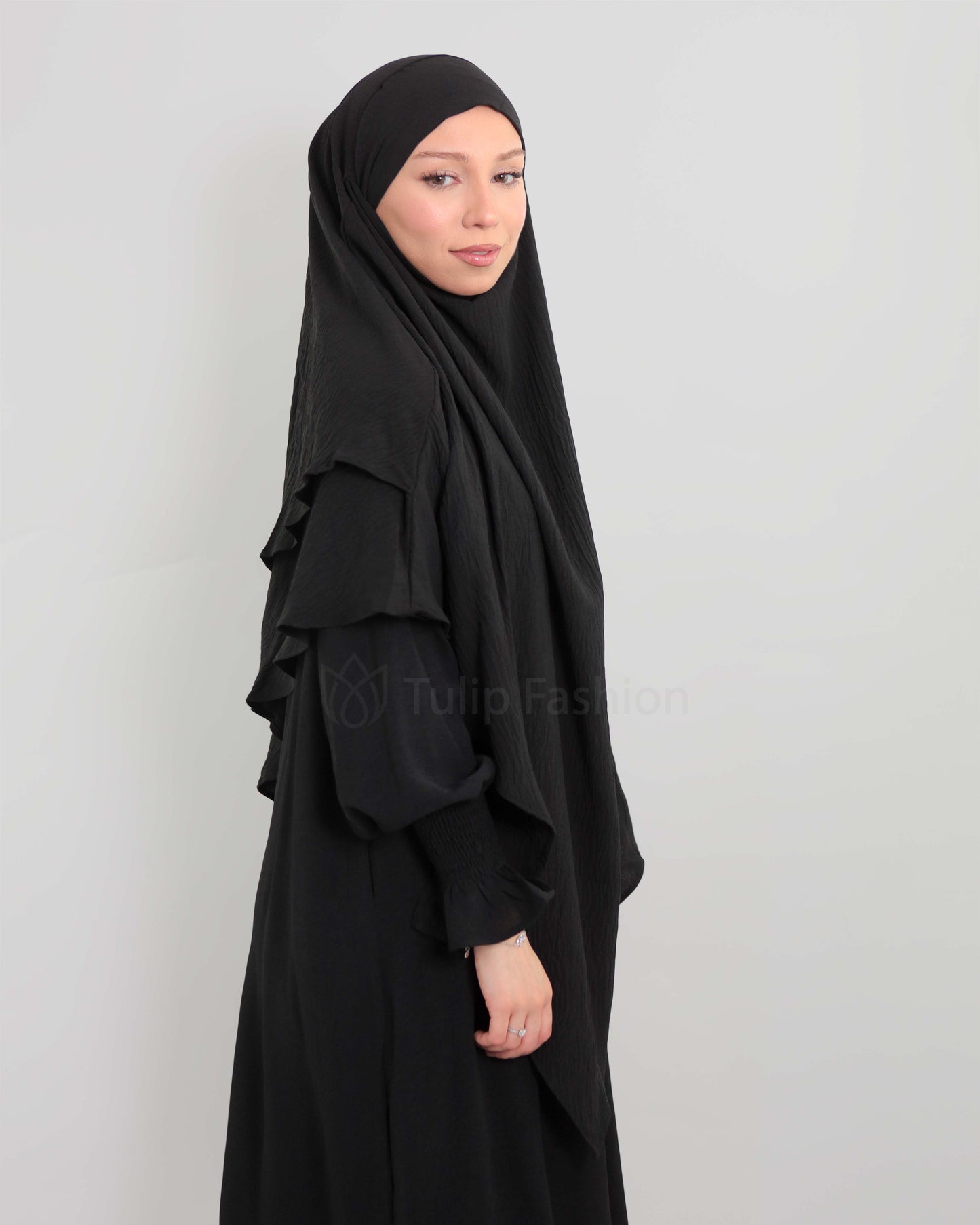 Maryam Khimar - Black