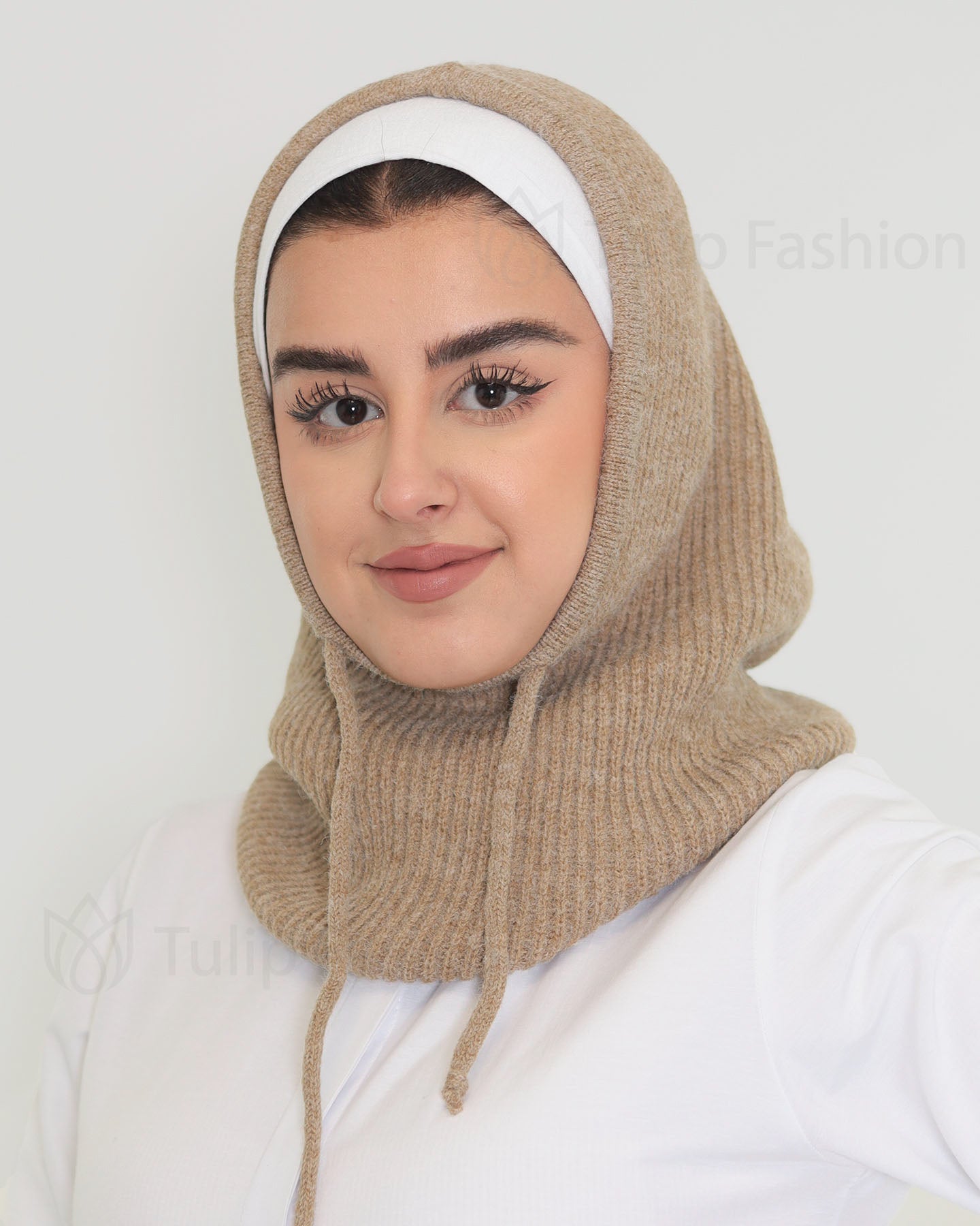 Al Amira Hat with tie - Nude Beige