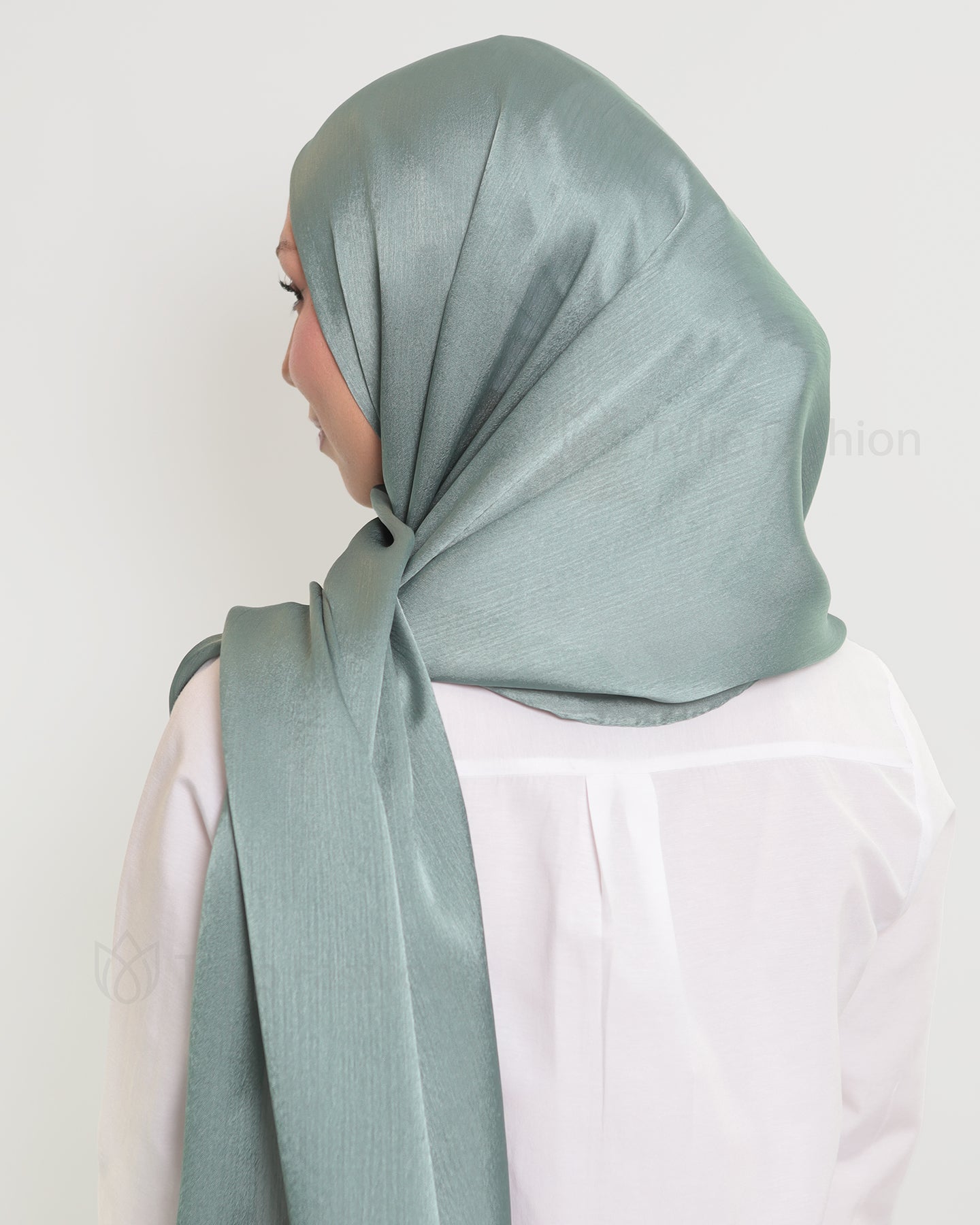 Hijab - Metallic Satin - Green