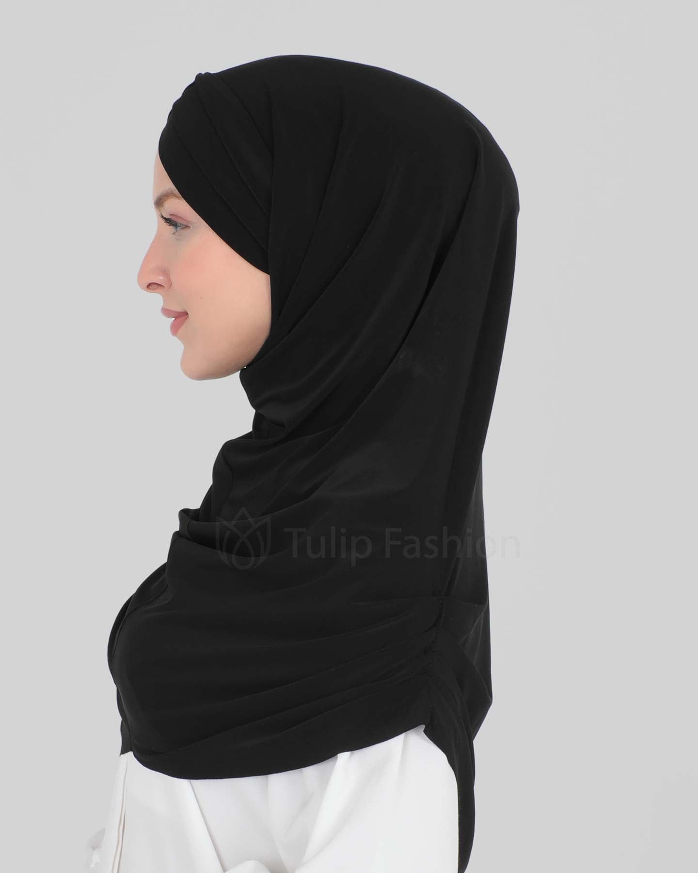 Hijab - Al Amira cross with cap - Black