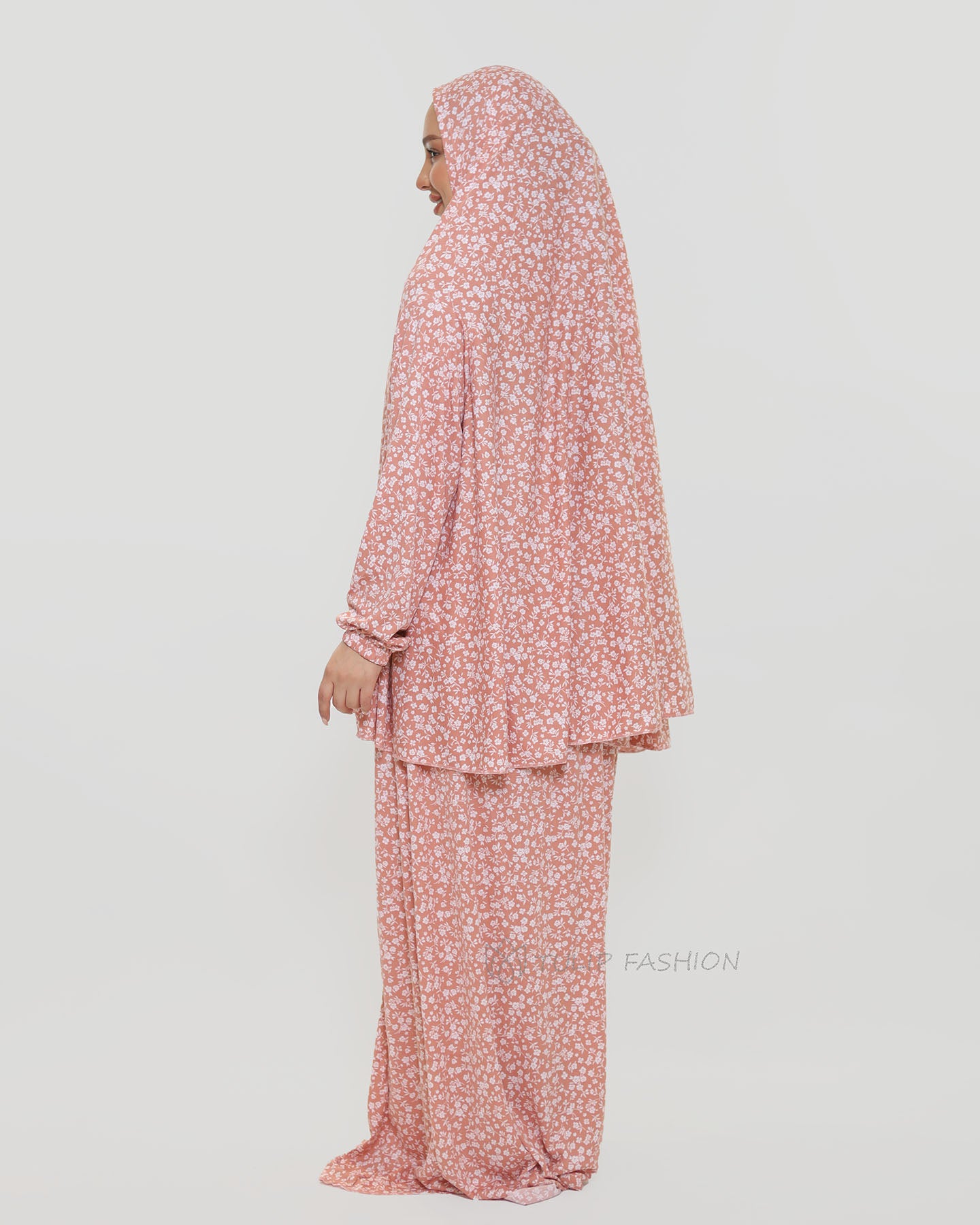 Prayer Clothes Amal - Peach
