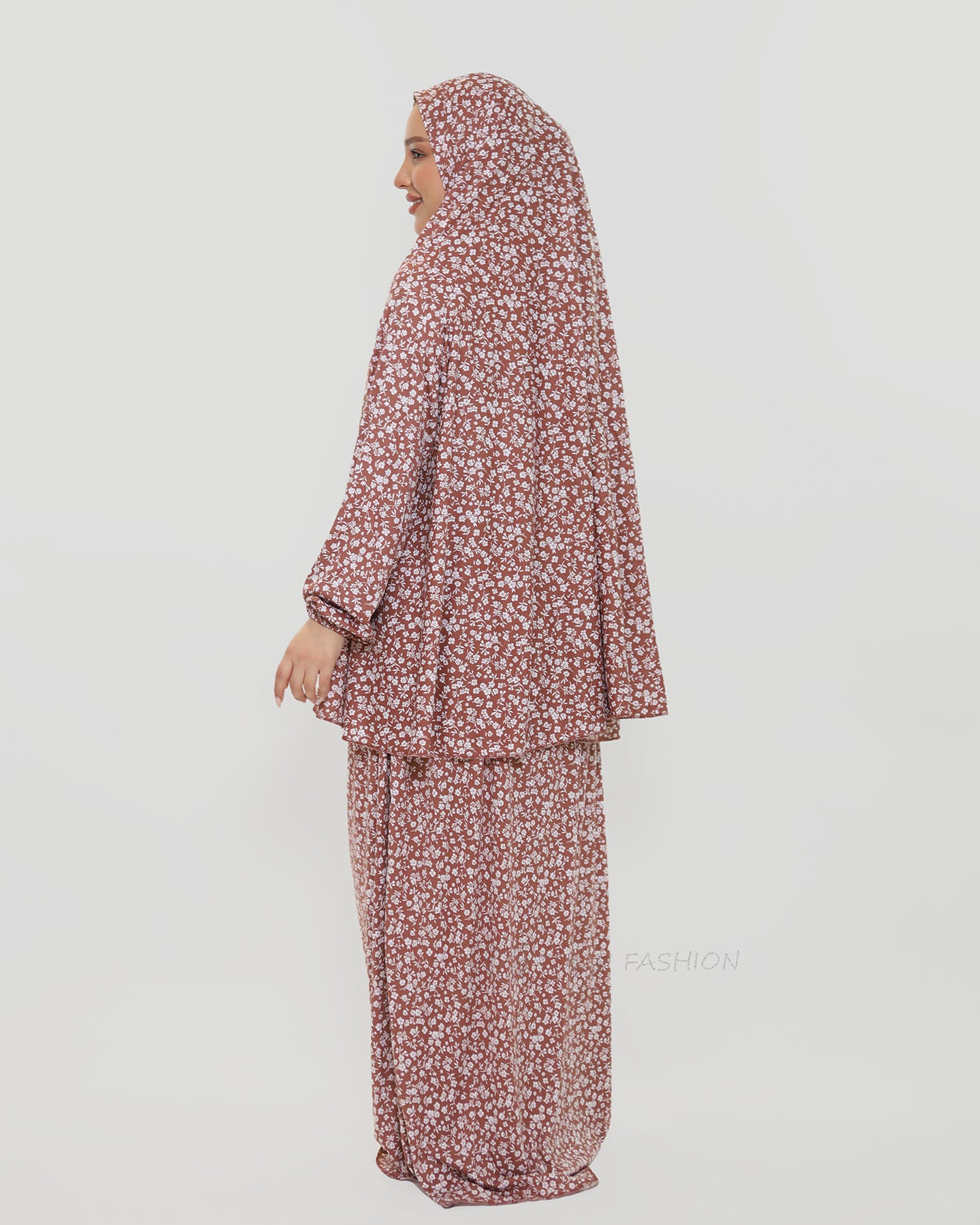 Prayer Clothes Amal - Brown