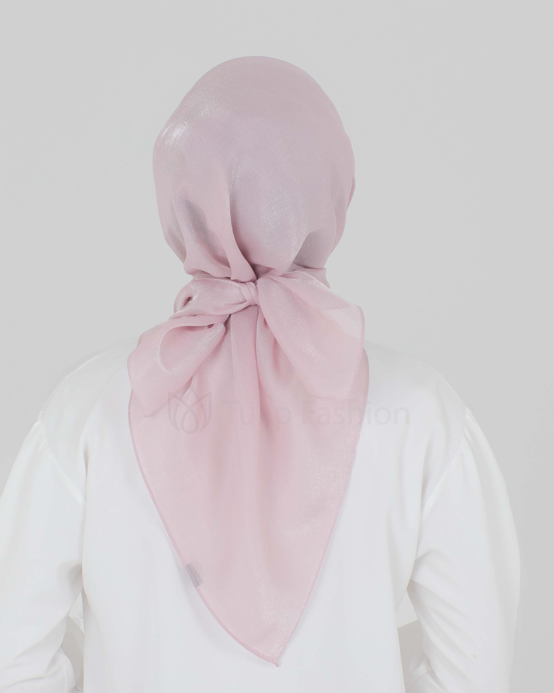 Hijab - Shiny square satin - Light Pink