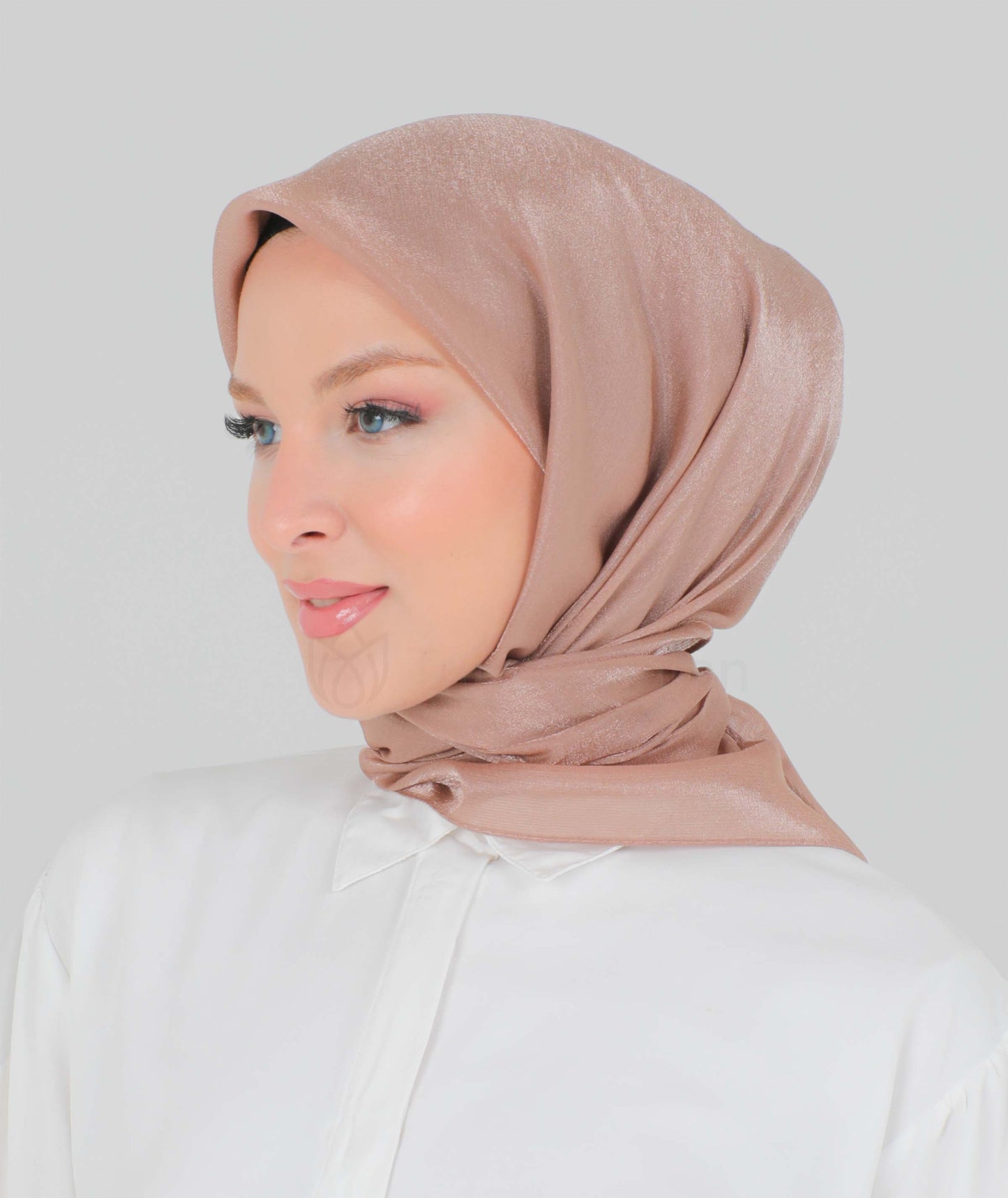 Hijab - Shiny square satin - Cocoa Brown