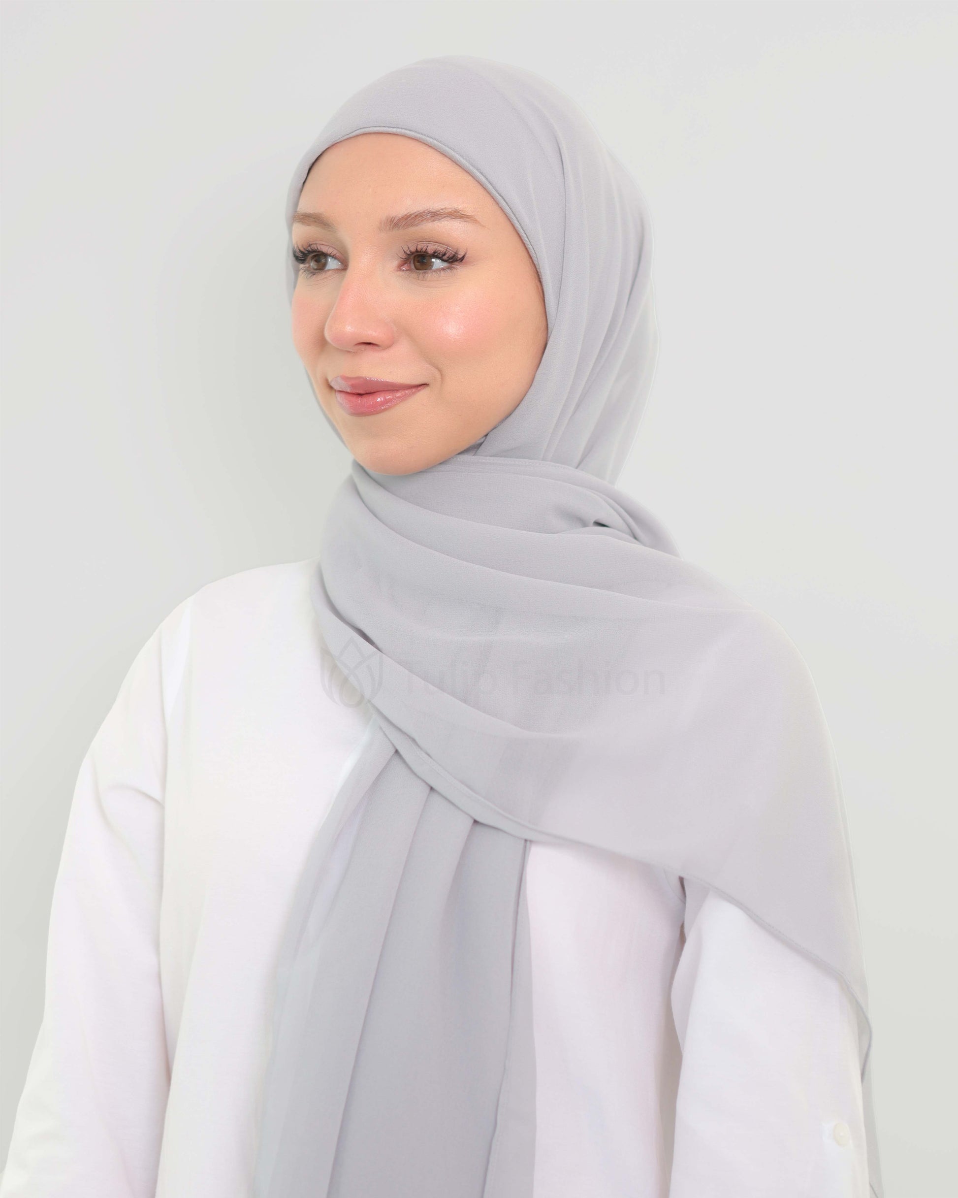 Hijab - Instant Chiffon with full coverage underscarf - Light Gray