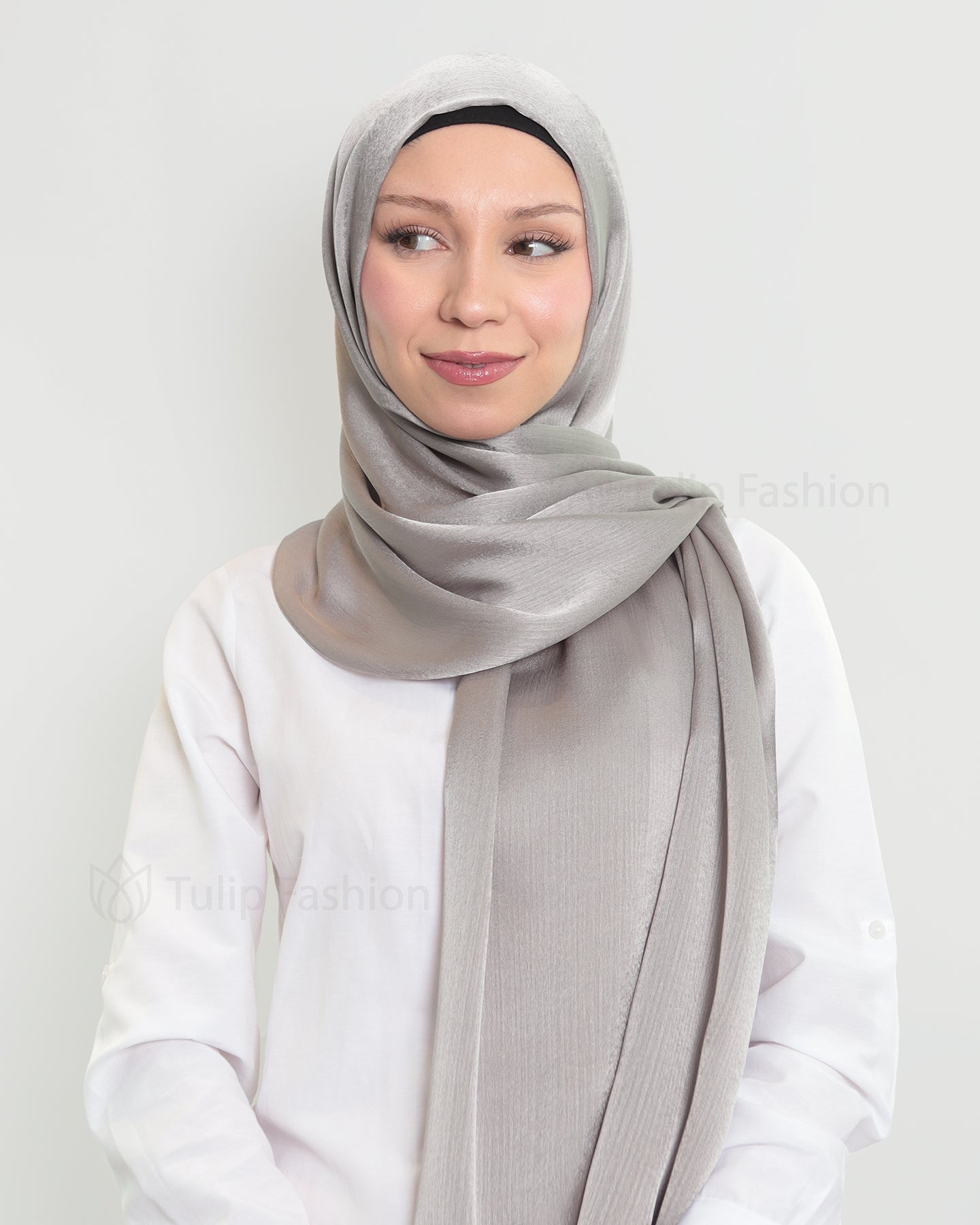 Hijab - Metallic Satin - Gray