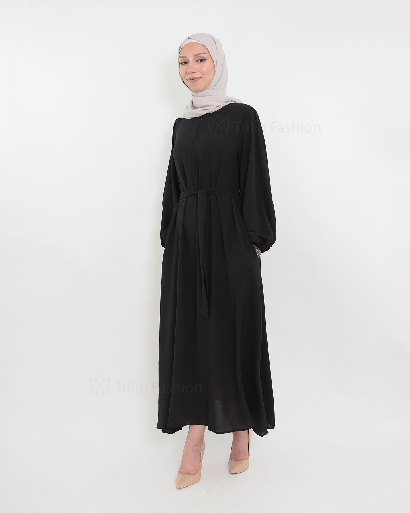 Rihab Abaya - Black
