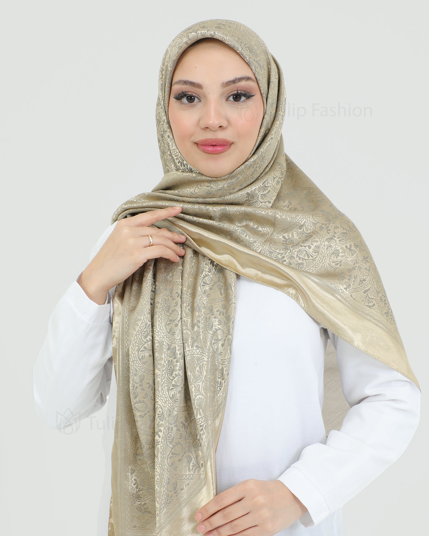 Hijab - Square Viskon 120 cm - Beige