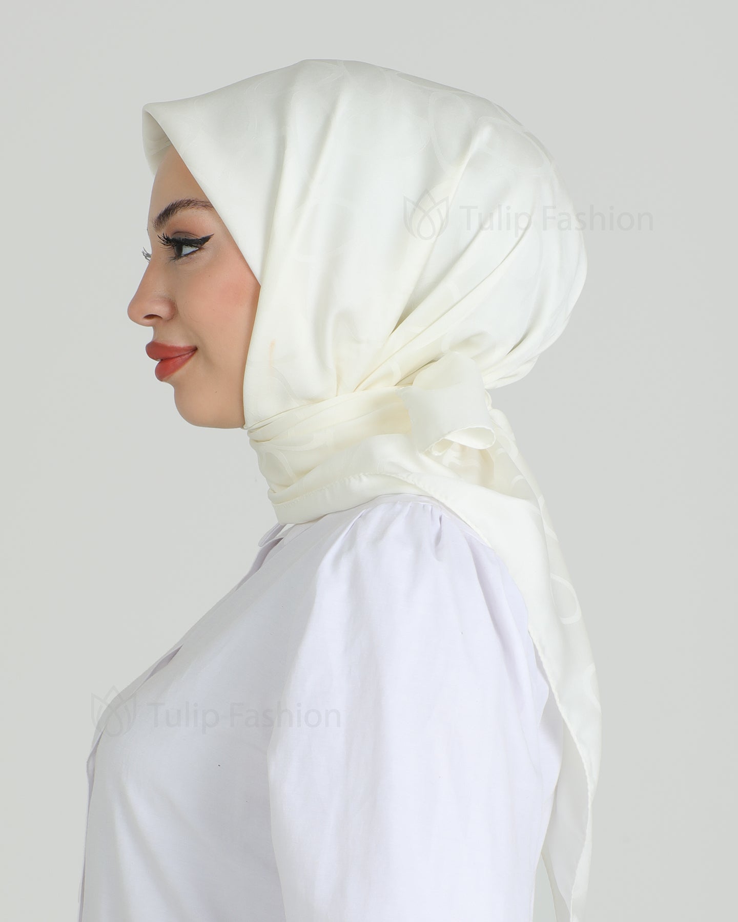 Hijab - Square Satin Leaf - Off-White