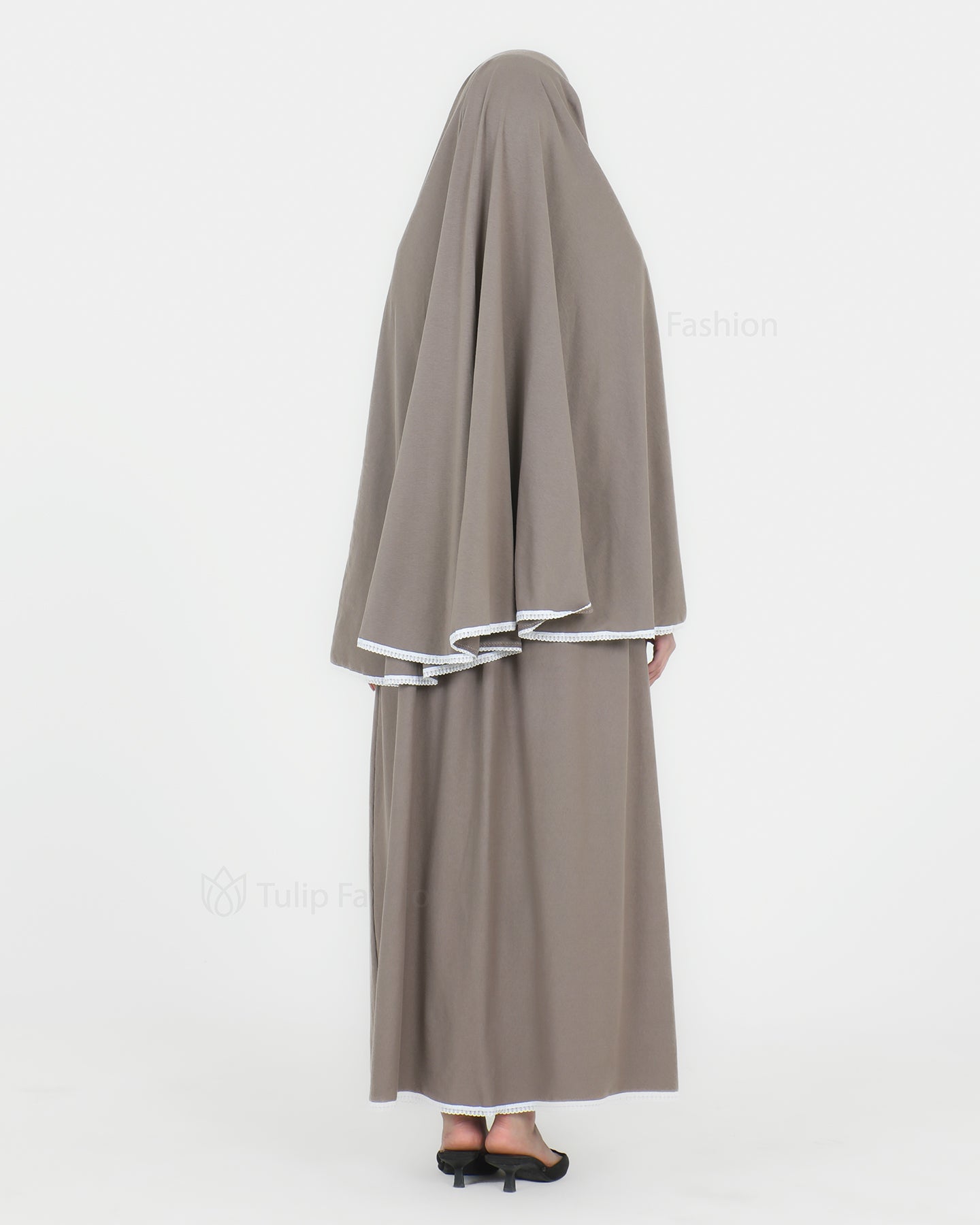 Prayer Clothes Heba - Taupe