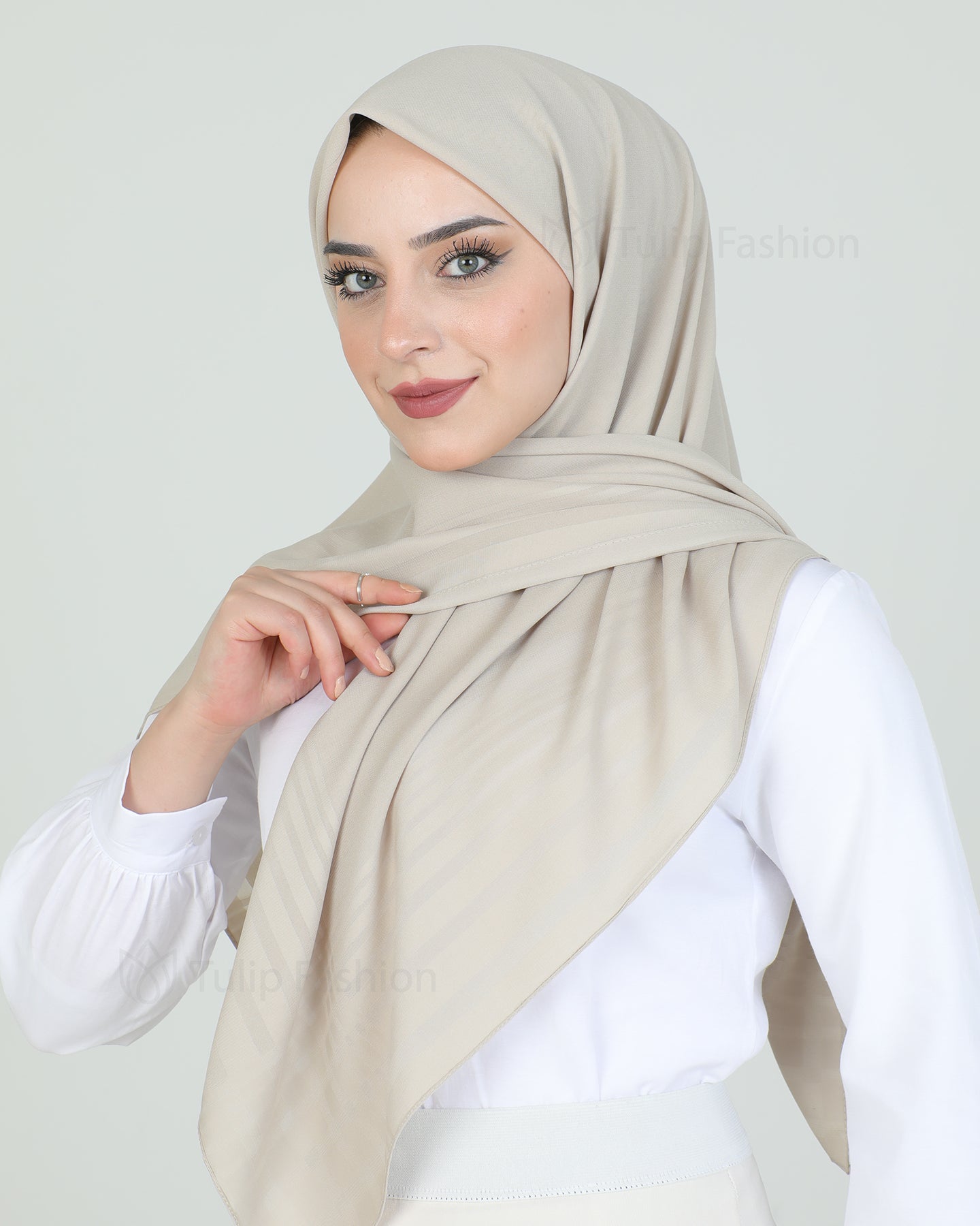 Hijab - chiffon stripes 120 cm - Light Beige