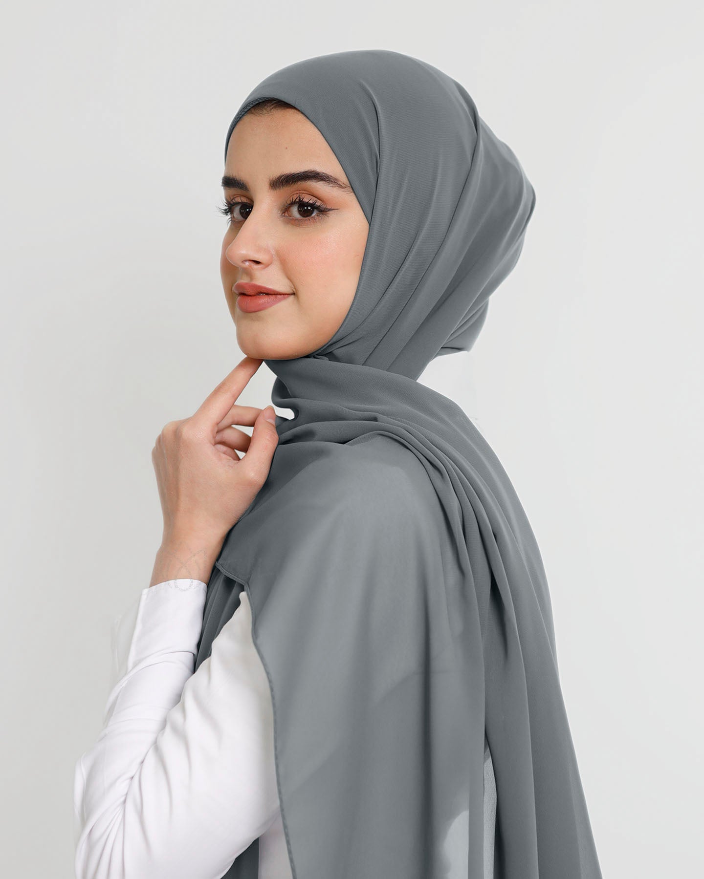 Hijab - Instant Chiffon With Cap - Medium GrayHijab - Instant Chiffon With Cap - Medium Gray